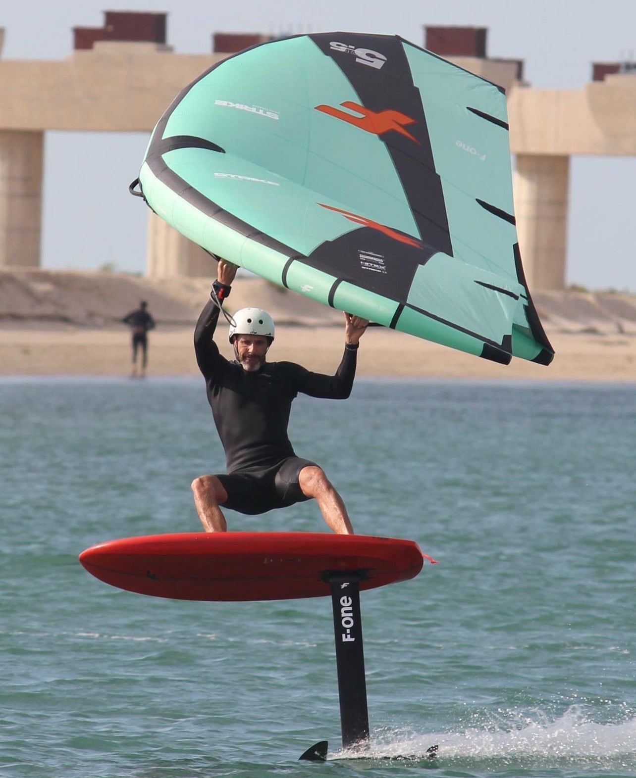 Wingfoil Lessons in Dubai